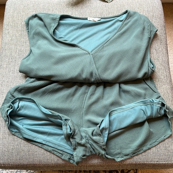 🌱 Vintage Sage Green Romper with pockets  , Size: L Circa 2008 - Picture 8 of 17